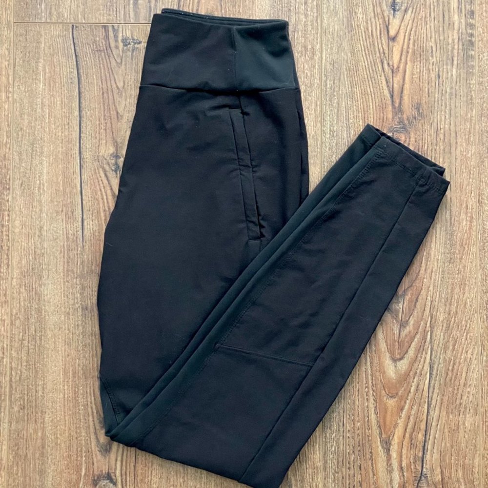 Athleta Headlands Hybrid Tight
